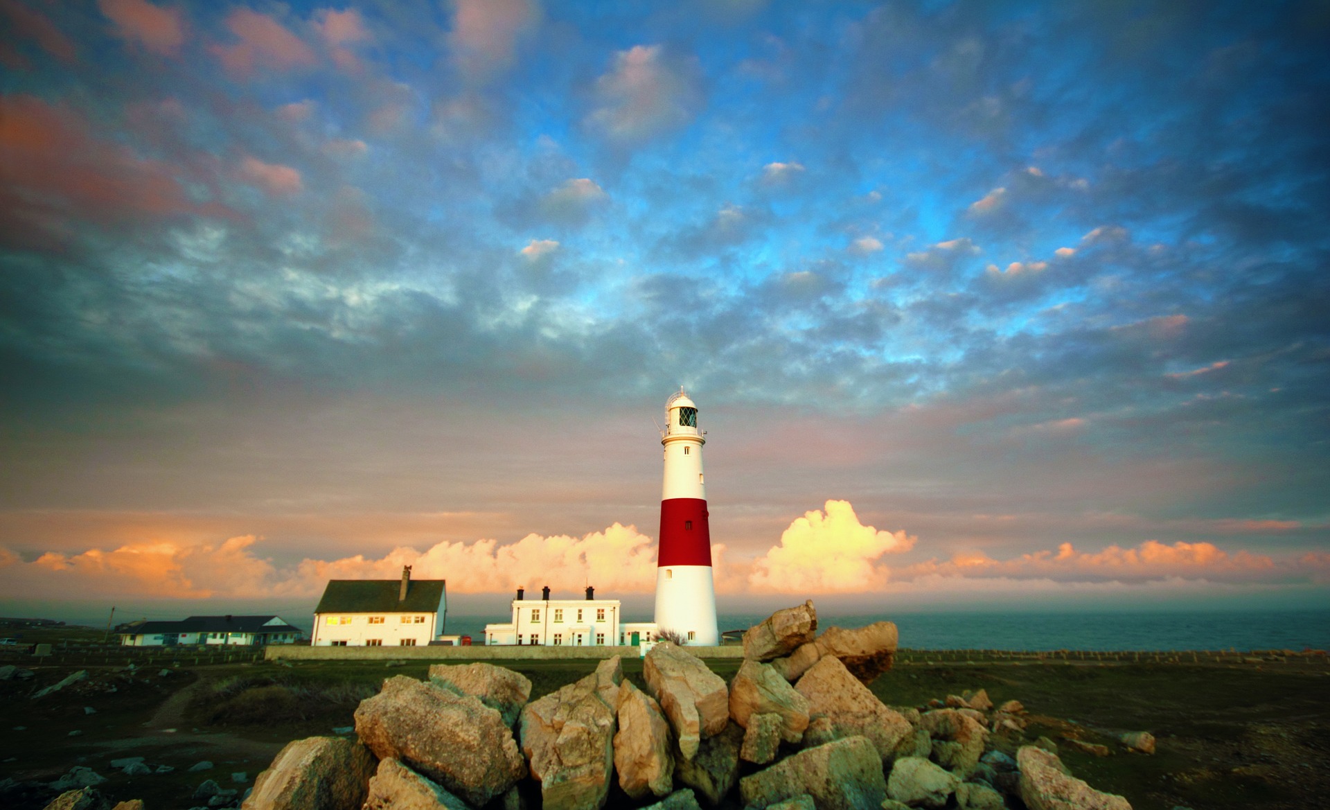 lighthouse-1039189_1920 lighthouse-1039189_1920