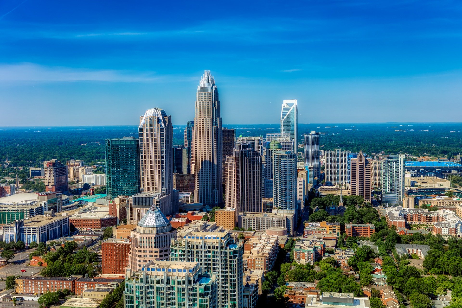 charlotte-3994040_1920 charlotte-3994040_1920